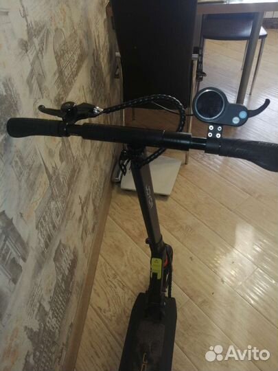 Самокат взрослый электрический бу
