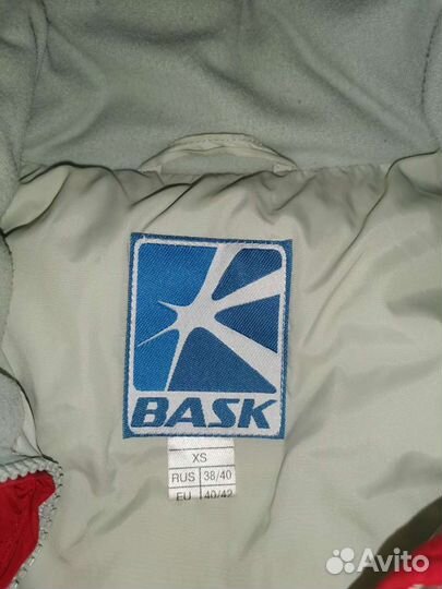 Куртка женская пуховая новая Баск фирменная