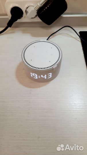 Адаптер блок питания для Яндекс Мини с часами