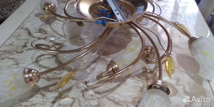 Светильник потолочный