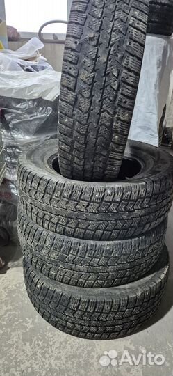Viatti Vettore Inverno V-524 235/65 R16C
