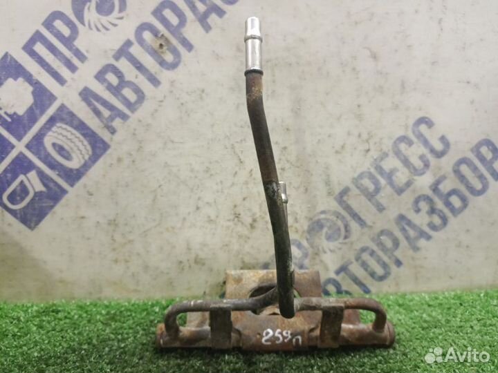 Топливная рампа правая Subaru Legacy Outback