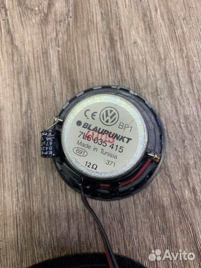 Динамик задний правый Volkswagen Touareg