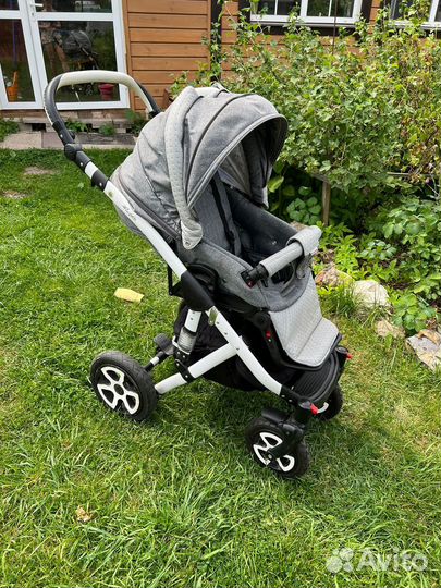 Коляска прогулочная