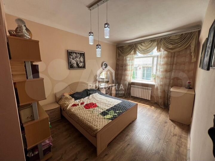 2-к. квартира, 55 м², 3/3 эт.