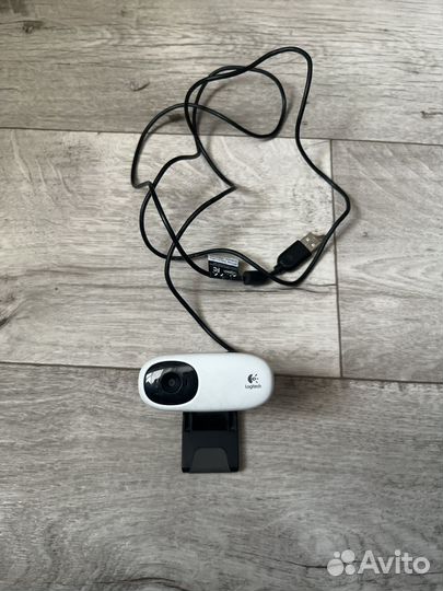 Веб-камера Logitech c110