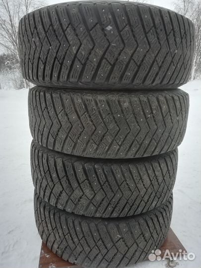 Goodyear UltraGrip Ice SUV 225/60 R17 103T