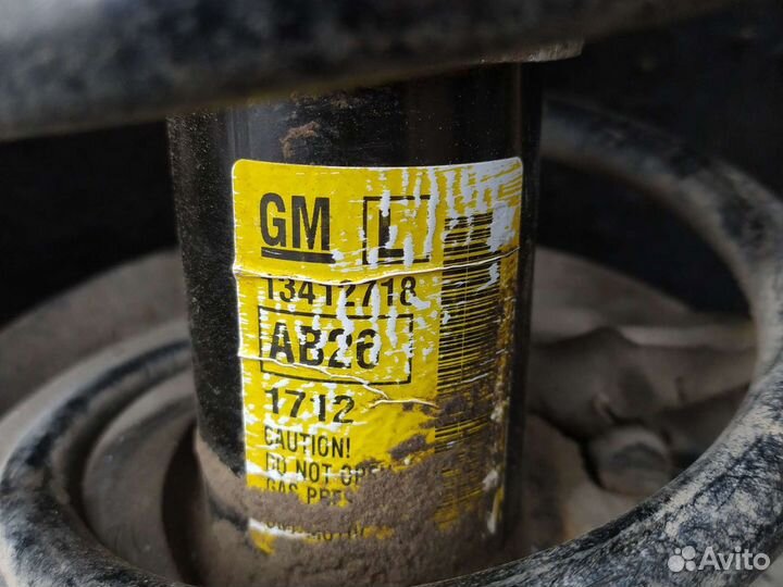 Стойка левая chevrolet cruze