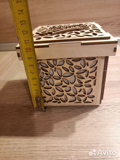 Коробка подарочная деревянная