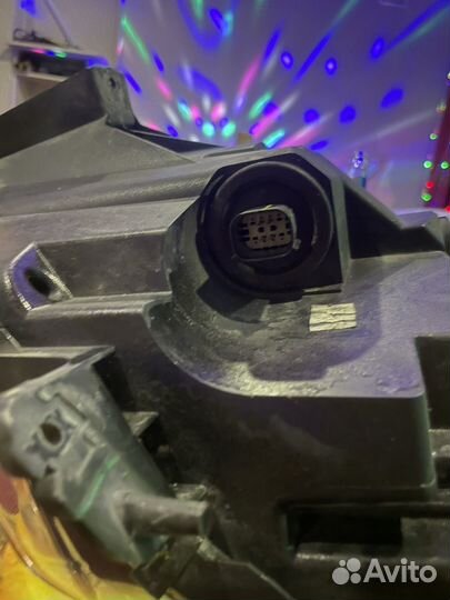 Фара правая chevrolet camaro