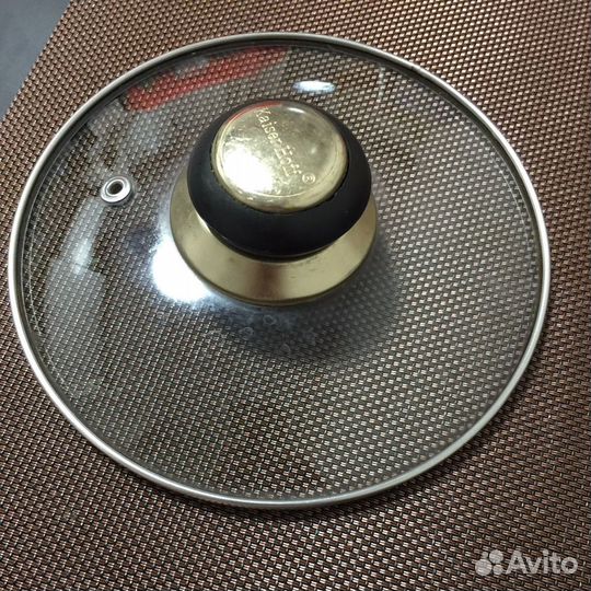 Посуда. Возможен обмен на деревенскую продукцию