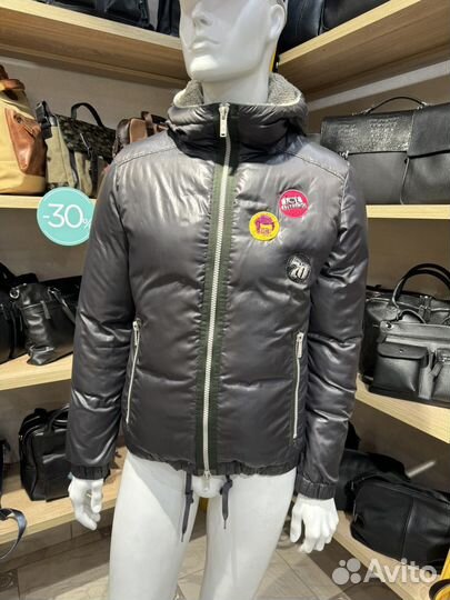 Пуховик iceberg 46-48, s-m