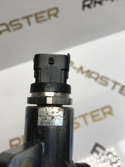 Топливная рампа Range Rover