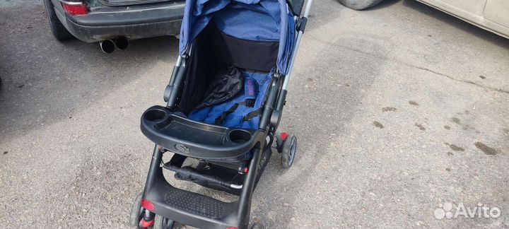 Прогулочная коляска