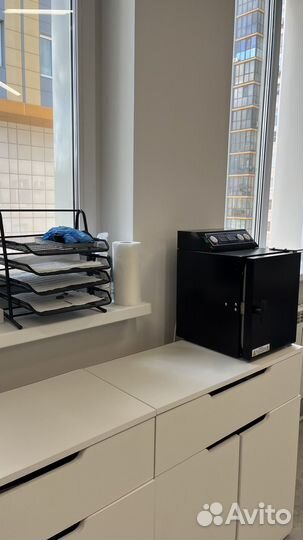 Рабочее место мастера маникюра