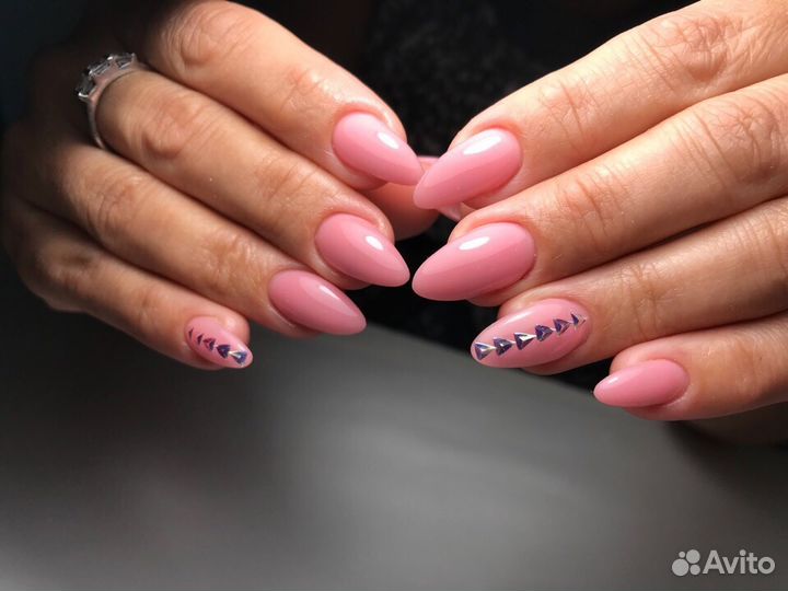 Маникюр, покрытие гель лаком, архитектура бровей