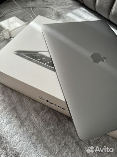 Apple macbook pro