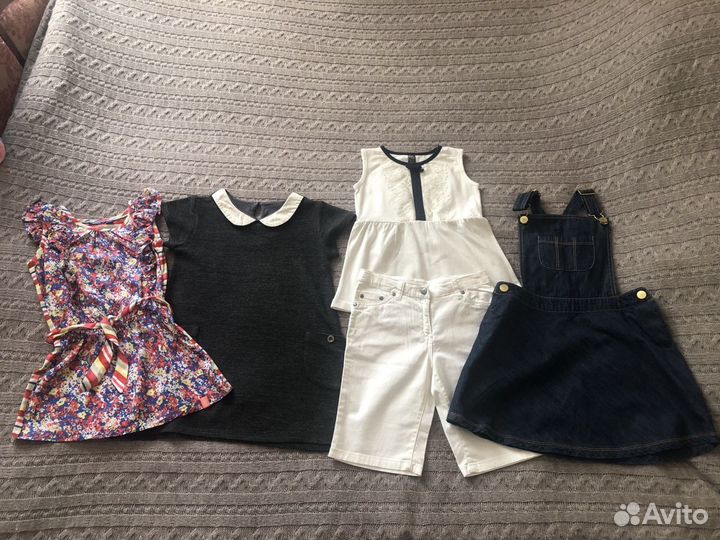 Фирм. одежда на дев. 110/116/122