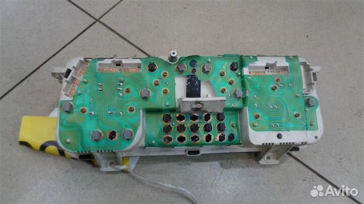 Панель приборов Hyundai Galloper 1997-2003