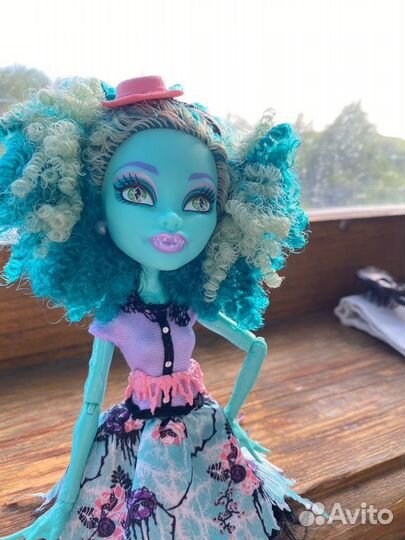 Кукла Monster High Хани Свомп Страх, камера, мотор