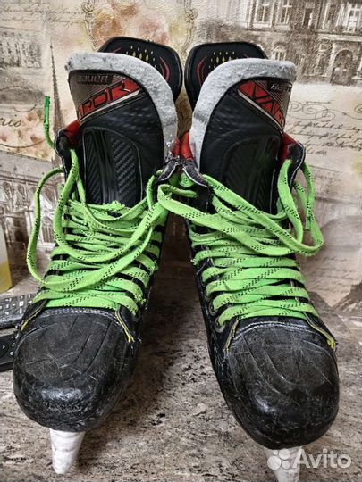 Хоккейные коньки bauer 42 размер