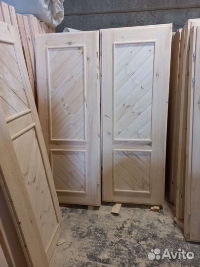 Двери массив сосна для дома и бани