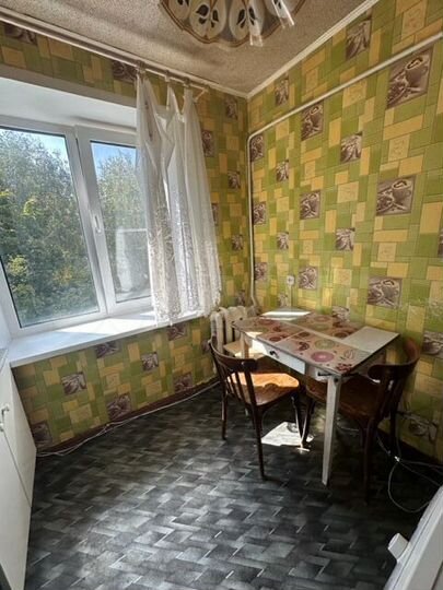 2-к. квартира, 43 м², 5/5 эт.