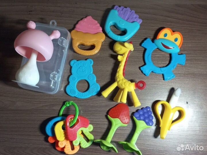 Прорезыватели и погремушки