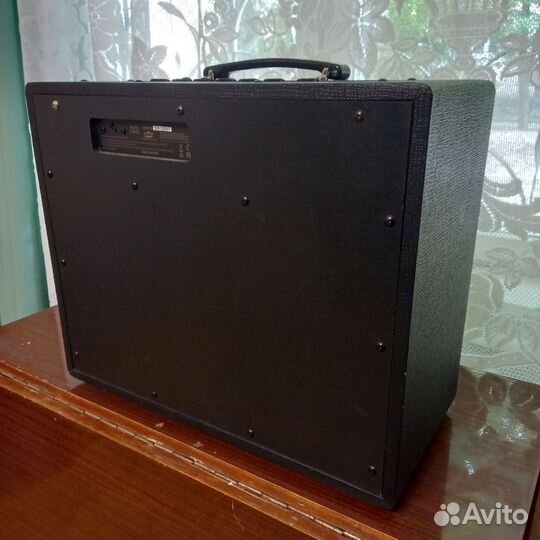 Комбоусилитель Valvetronix VOX VT40X