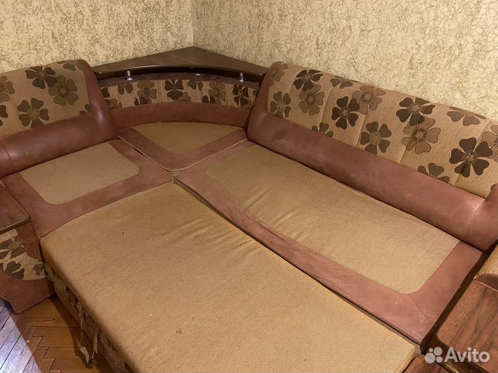 Угловой диван