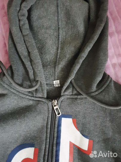 Толстовка с капюшоном для мальчика