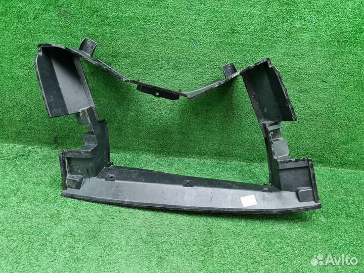 Б/У Б/У Дефлектор радиатора Voyah Dream