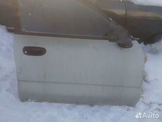 Дверь передняя правая мицубиси каризма