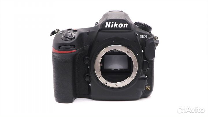 Nikon D850 body в упаковке (пробег 39850 кадров)