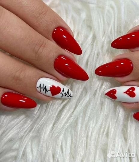 Маникюр и педикюр