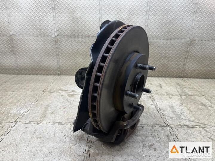 Ступица передняя правая toyota voxy