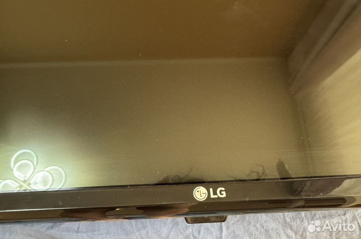 Телевизор LG 43LJ594V