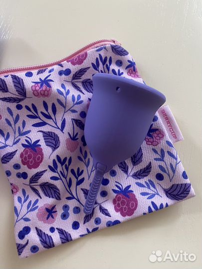 Менструальная чаша Berrycup 1 размер