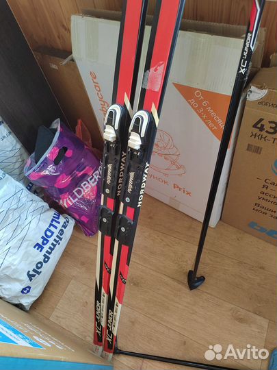 Беговые лыжи