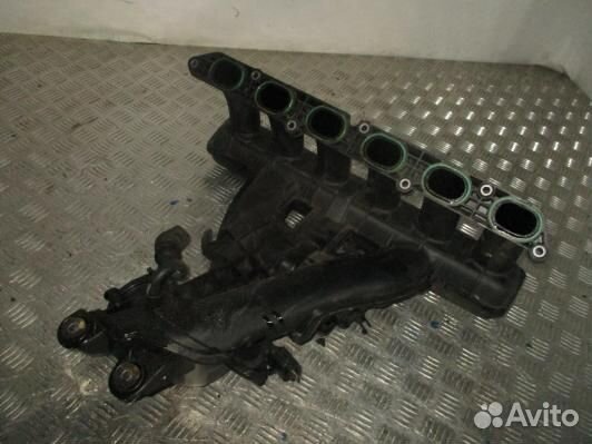 Впускной коллектор бензиновый volvo XC90 1 (76F02C
