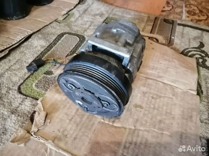 Генератор кондиционера от Митсубиси Паджеро ио