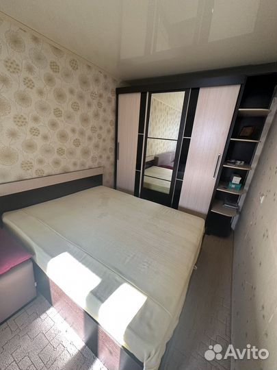 Спальный гарнитур