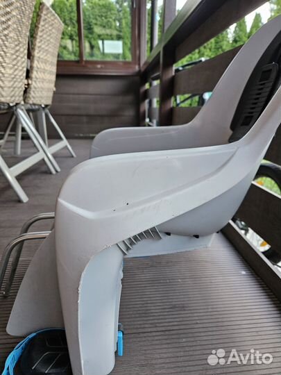 Детское велокресло заднее Thule Ride Along lite