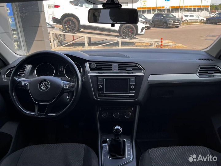 Volkswagen Tiguan 1.4 МТ, 2017, 205 338 км