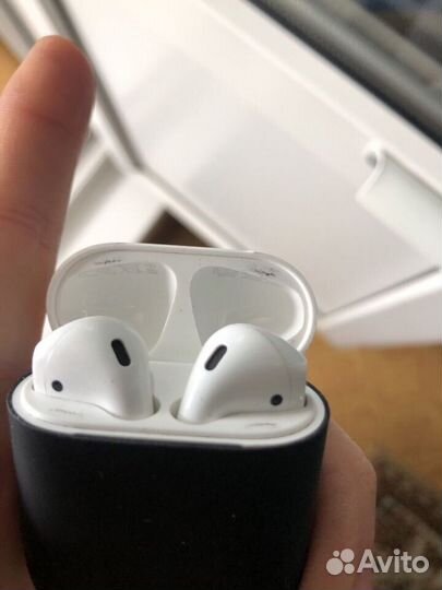 Беспроводные наушники apple airpods 2