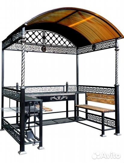 Мангал с крышей