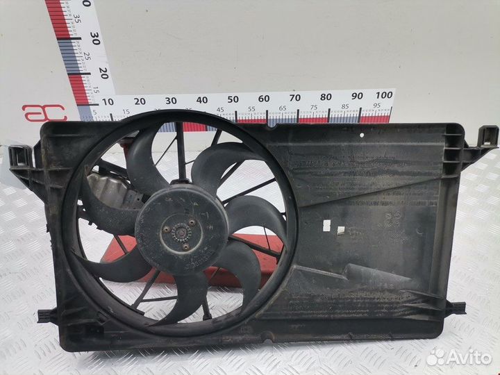 Вентилятор радиатора основного для Ford Focus 2