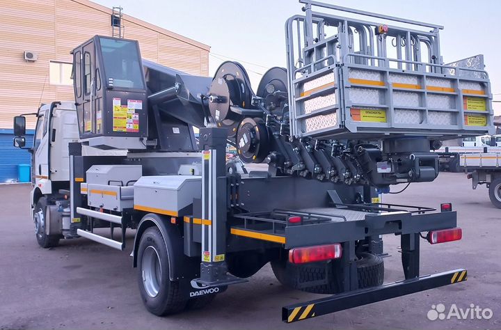 Новая Автовышка horyong SKY4504