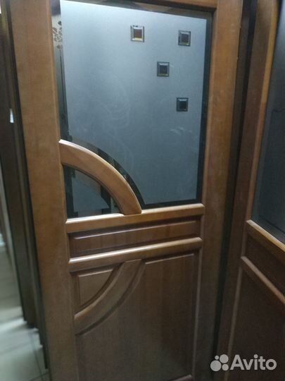 Двери межкомнатные новые