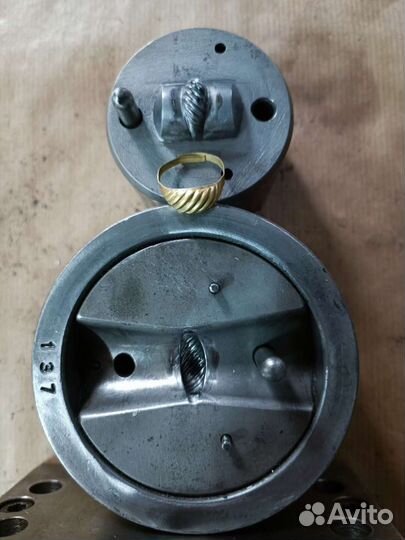 Ювелирное оборудование. Штамп кольца